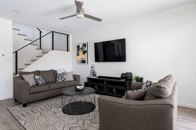 Photo - 317 Alcalde St Unit ID1018276P