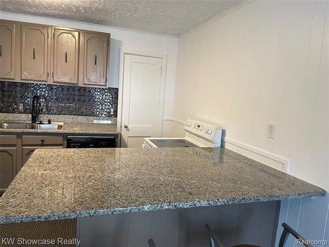 Photo - 4335 Territorial Rd