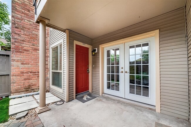 Photo - 3700 W Clay St Unit 227