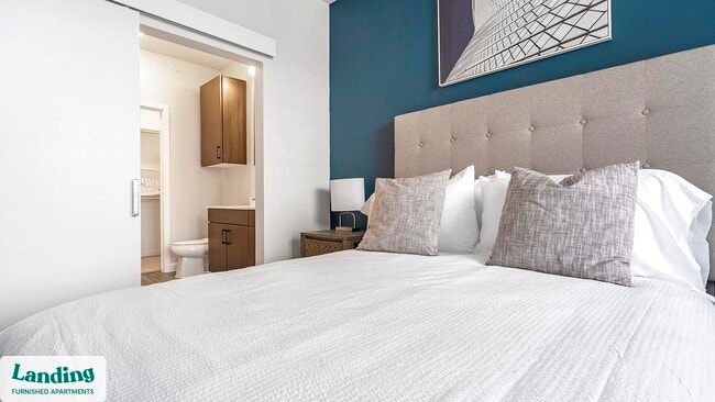 Photo - 14015 Univ Pass Unit 4406