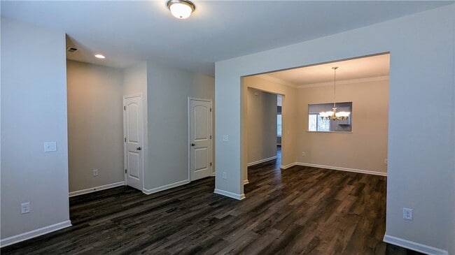 Photo - 249 Carvel Trl