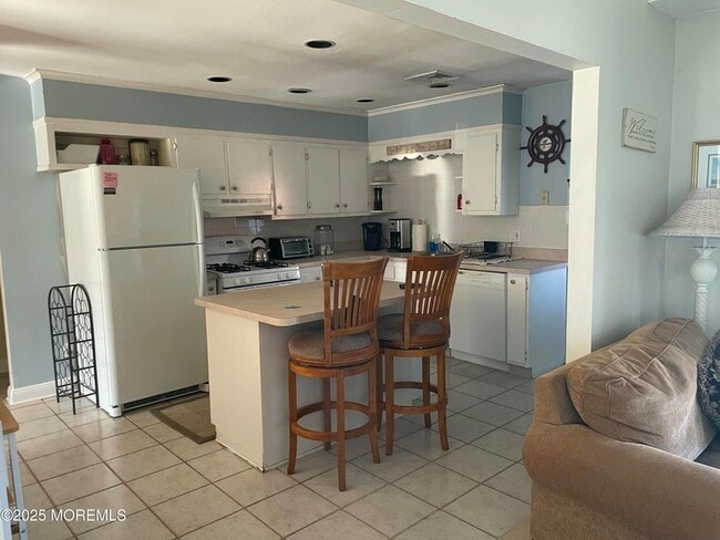 Photo - 605 Delaware Ave