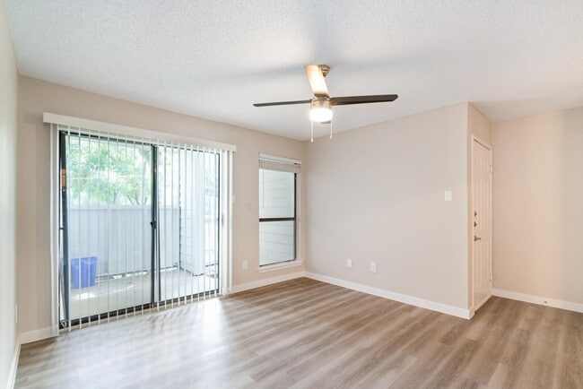 Photo - The Eagle at Lakewood