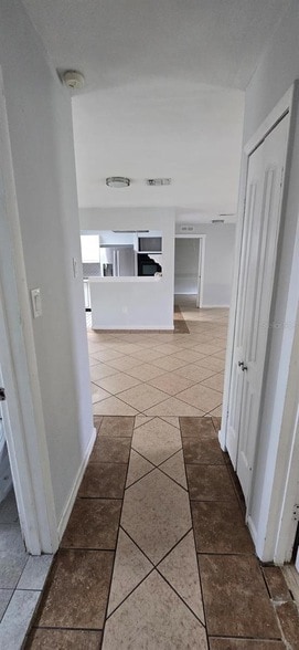 Photo - 480 Sharon Cir