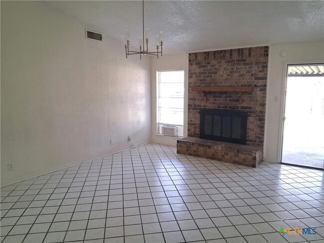 Photo - 1701 Lennox Ave