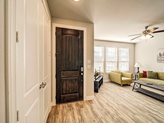 Photo - 6454 Cristo Ln