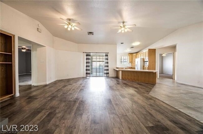 Photo - 130 E Virginia