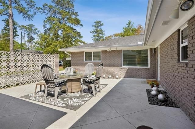 Photo - 102 N Dabney Dr