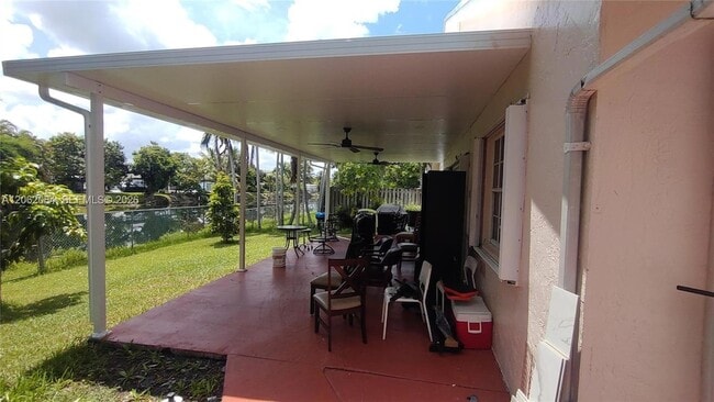 Photo - 19081 NW 77th Ct