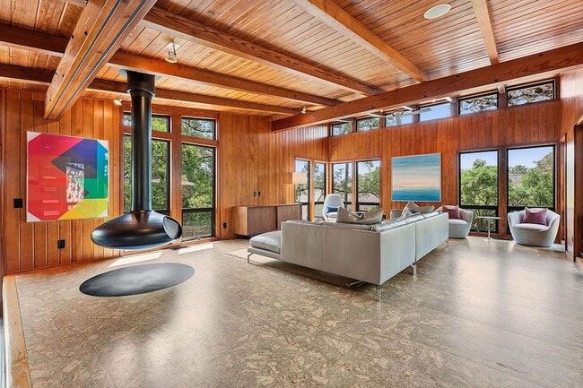 Photo - 407 Almarion Dr
