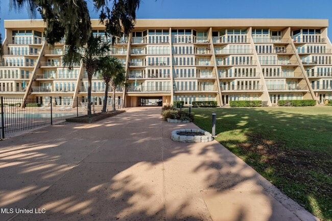 Photo - 520 Beach Blvd Unit 501