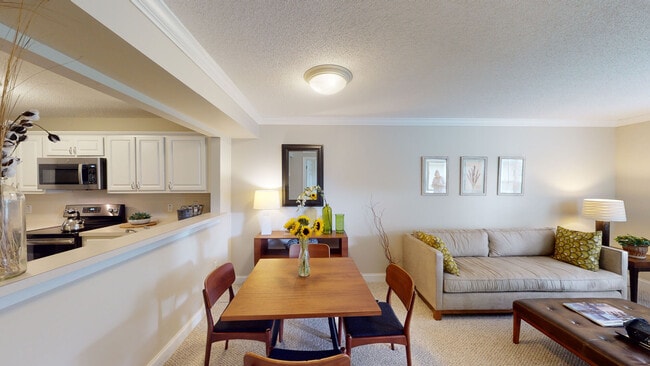 Photo - Brookhaven Apartments