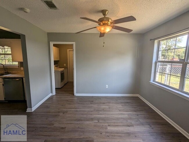 Photo - 67 Rosebud Ct