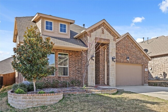 Photo - 2104 Skysail Ln