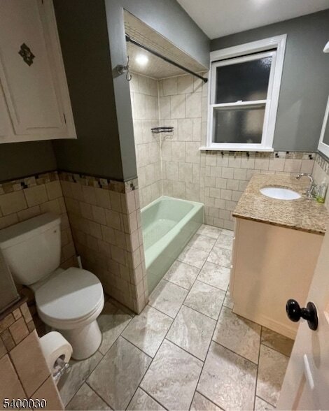 Photo - 169 Walnut St Unit 2