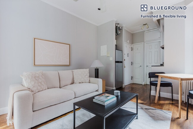 Photo - 246 Mott St Unit SI FL3-ID1571