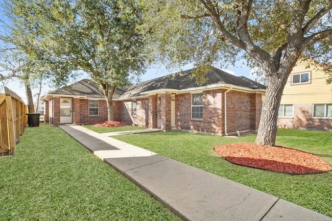 Photo - 4636 Mayflower St Unit A