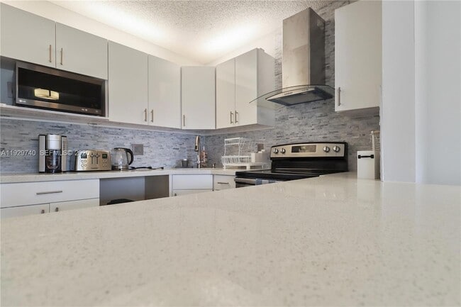 Photo - 313 Knotty Pine Cir Unit A-2