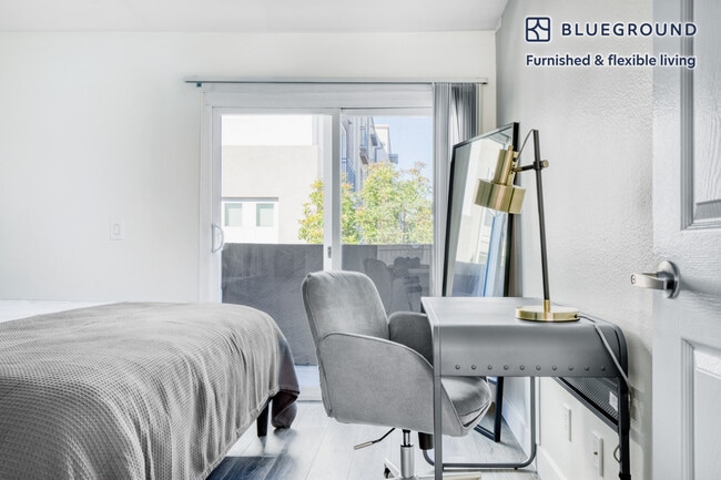 Photo - 12427 W Jefferson Blvd Unit FL2-ID567