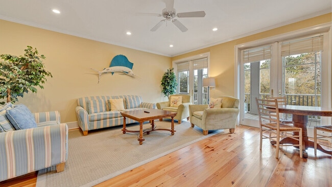 Building Photo - 60 Pioneer Loop Unit ID1253494P