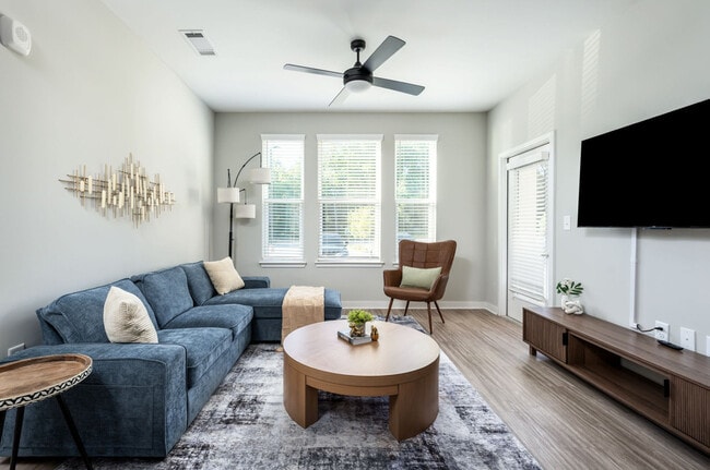 Building Photo - 110 Addison Rd Unit ID1223268P