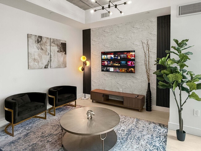 Photo - 1247 N 2nd St Unit ID1317861P