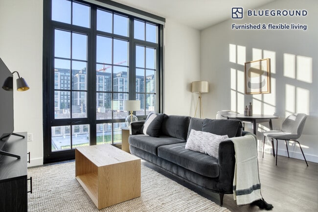 Photo - 550 Morse St NE Unit FL4-ID320