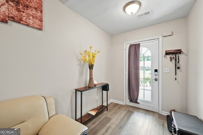 Photo - 30 Zebulon Pl