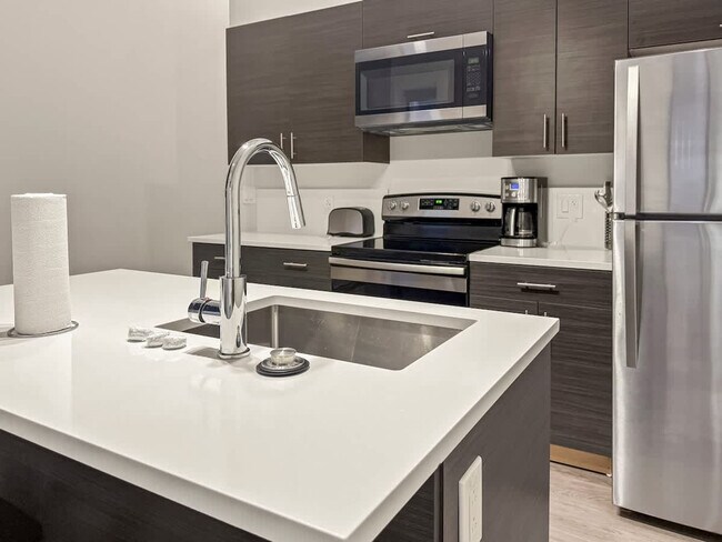 Photo - 1101 Euclid Ave Unit FL4-ID1055685P