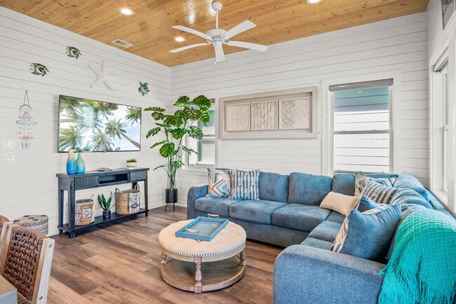 Building Photo - 5497 TX-361 Unit ID1023400P