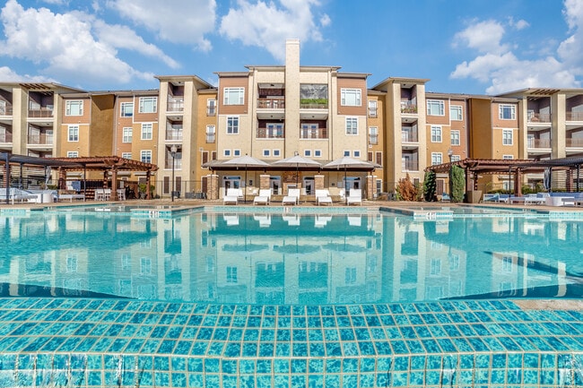 Photo - LUXE AT 1300