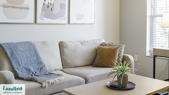 Photo - 335 W 9th St Unit 322.1403799