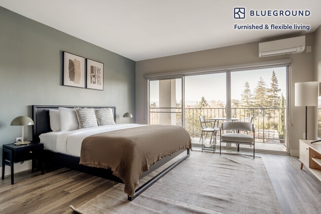 Photo - 535 Everett Ave Unit FL4-ID1230