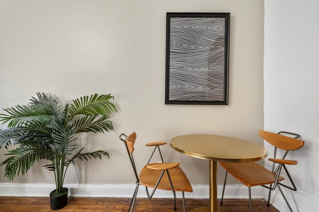 Photo - 343 E 51st St Unit ID1323957P