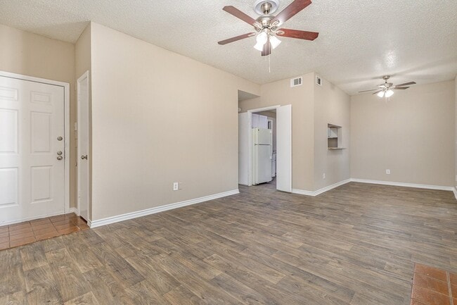 Photo - 3615 W Northgate Dr Unit 223K