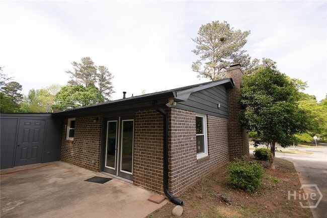 Photo - 147 VFW Dr