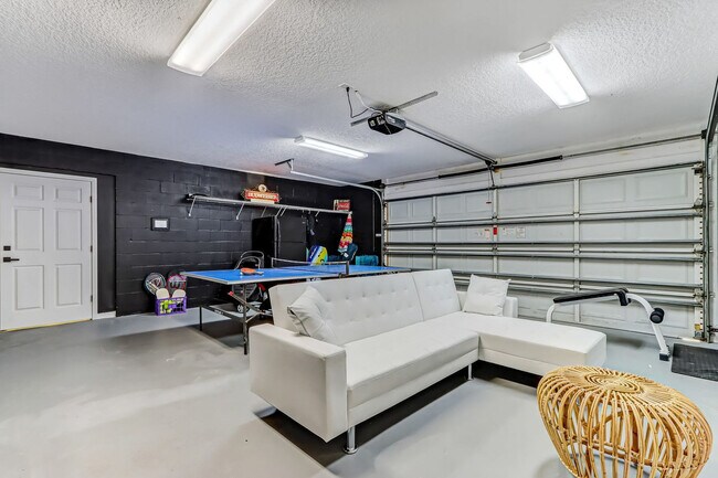 Photo - 156 Meadow Ave Unit ID1281985P