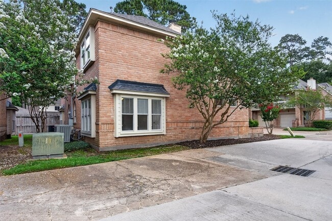 Photo - 5515 Strack Rd Unit 135