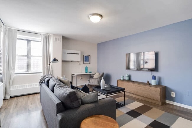 Photo - 105 W 39th St Unit FL12-ID1061318P