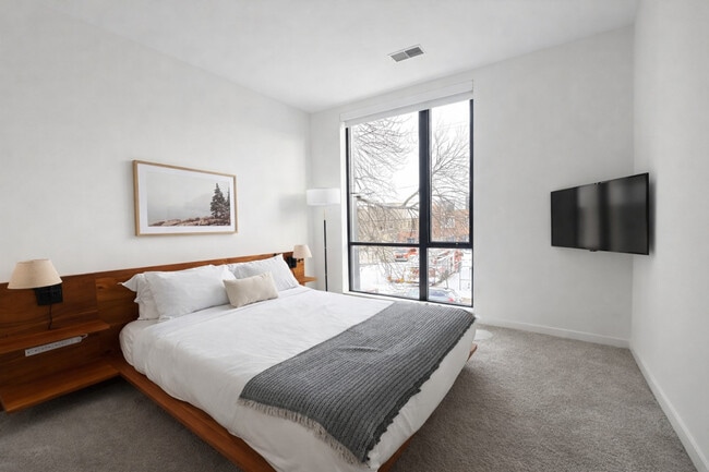 Photo - 324 S 2nd St Unit SI ID1504186P