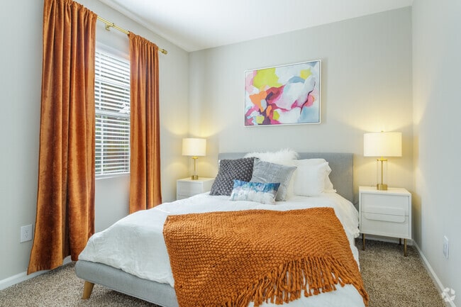 2BR, 2BA - 1,040SF - Ascent at The Galleria Apartment Homes