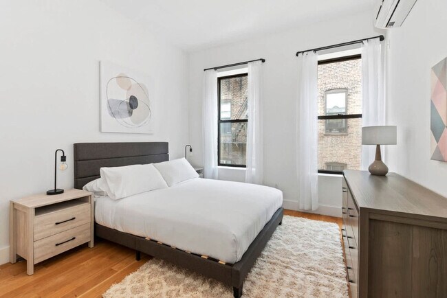 Photo - 517 W 45th St Unit ID1224962P