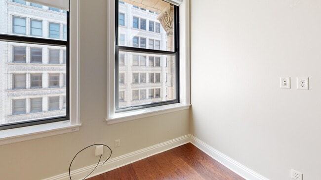 Photo - Hotel Saint Louis Apartments