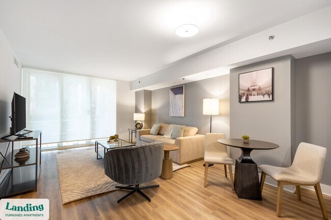 Photo - 1221 S Eads St Unit 01-0103.1407422