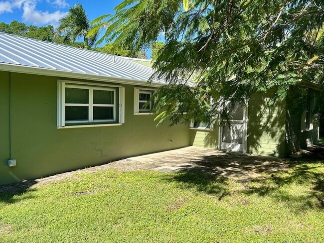 Photo - 2095 NW Fork Rd