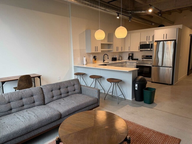 Building Photo - 1111 3rd Ave S Unit SI ID1511917P