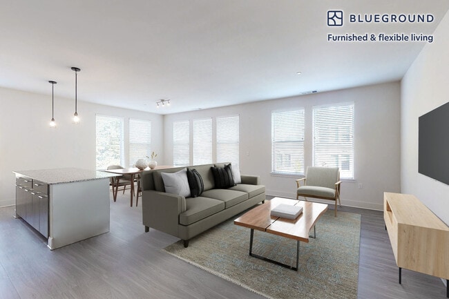 Building Photo - 820 Concorde Cir Unit SI FL2-ID10970A