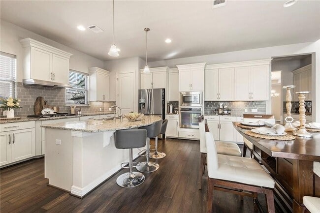 Photo - 203 Montalcino Blvd