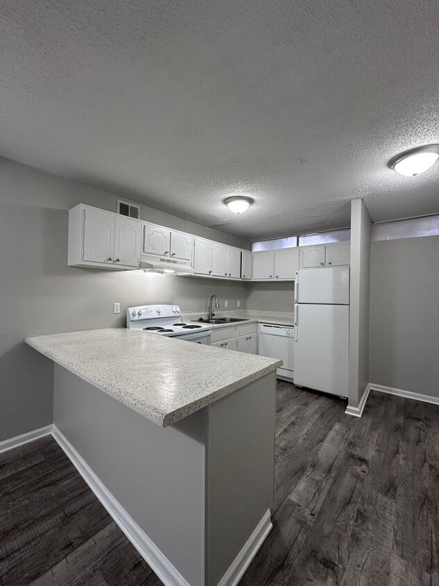 Floor Plan - 1 Bdrm Loft - End Unit w/Patio
