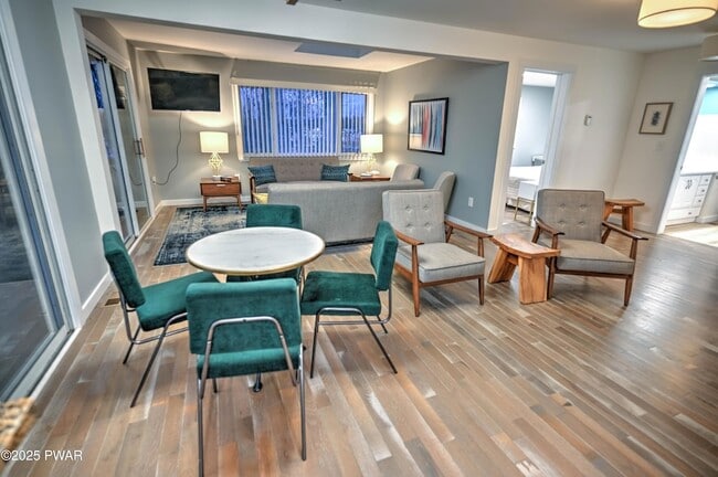 Photo - 413 Sunset Forest Dr